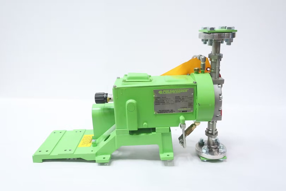Pulsafeeder 880-S-E Diaphragm Metering Pump 62.45lph
