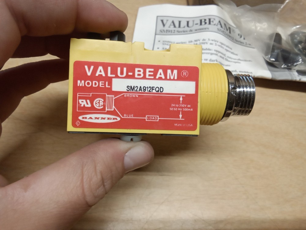 Banner SM2A912FQD 26574 Photoelectric Sensor