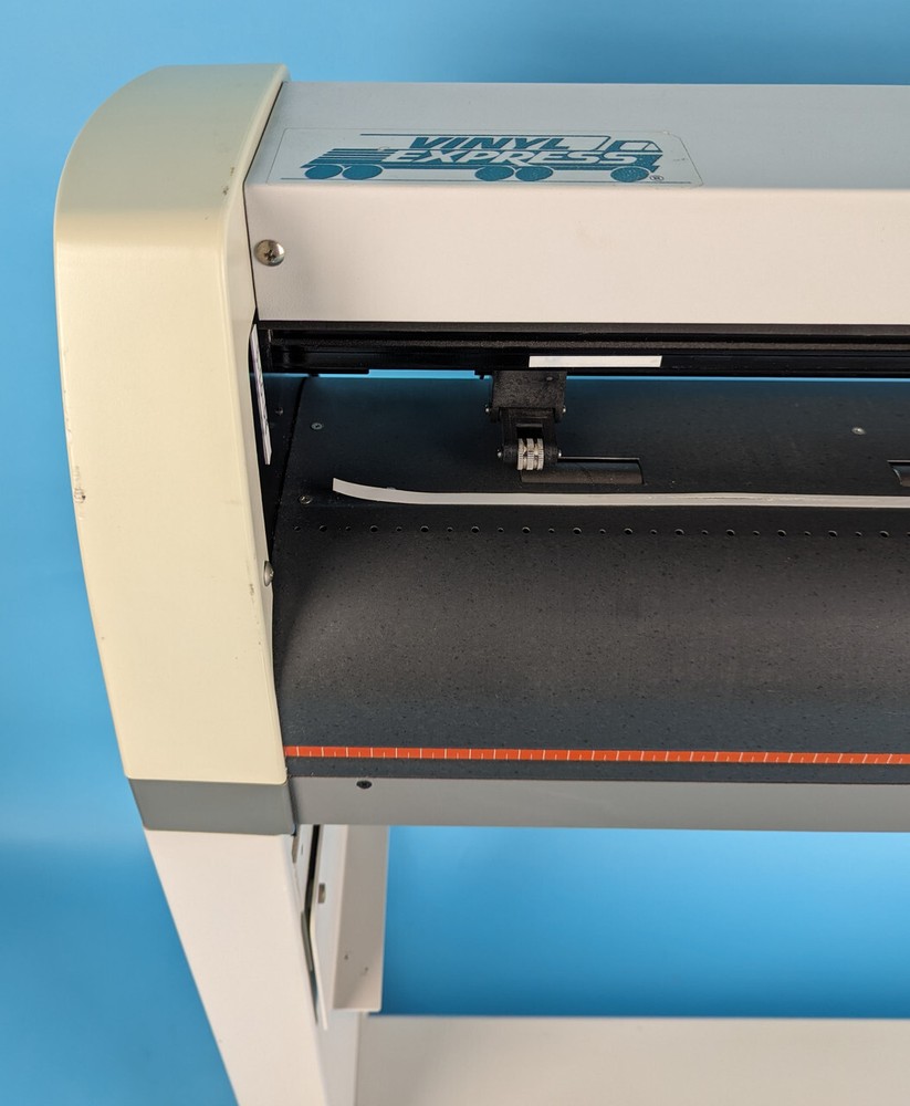 VINYL EXPRESS GRC-132S CUTTING PLOTTER |010-6897969