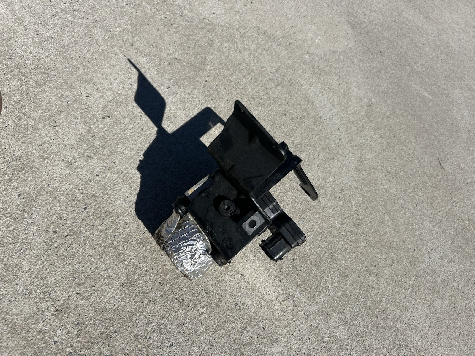 Genuine Hyundai ABS Pump & Motor Assembly (Part No.: 58920‑4R000)