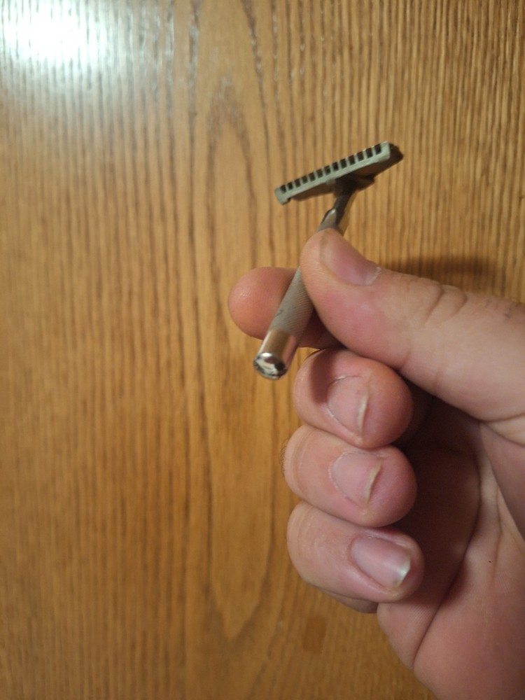 KEEN KUTTER SAFETY RAZOR junior