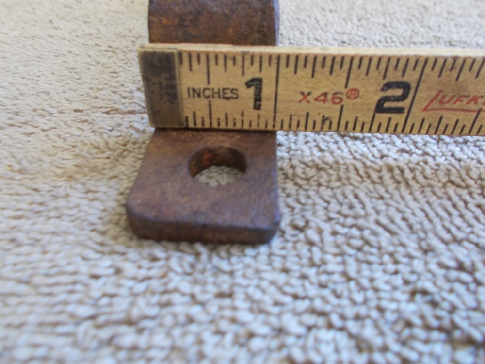 VINTAGE HANDLE CAST IRON DRAWER PULL BARN BLACKSMITH HAND MADE PRIMITIVE