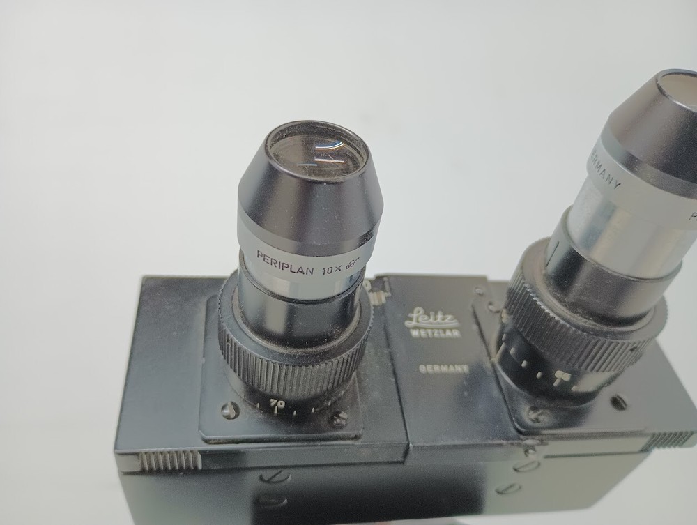 Vintage Leitz Wetzlar Dialux Microscope