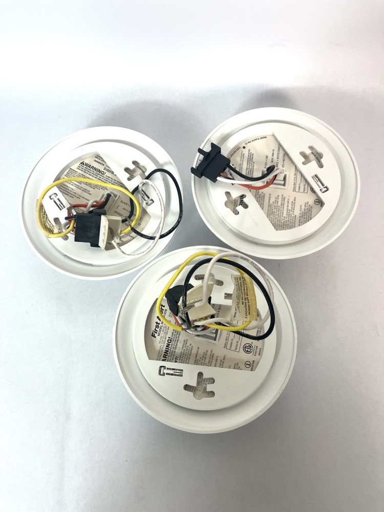 BRK First Alert 9120B Smoke Alarm. 3-Pack