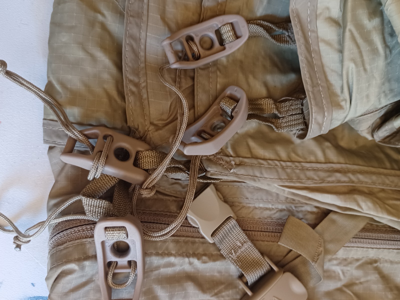 USGI Lite Fighter One Man Tactical Tent Tan Exc