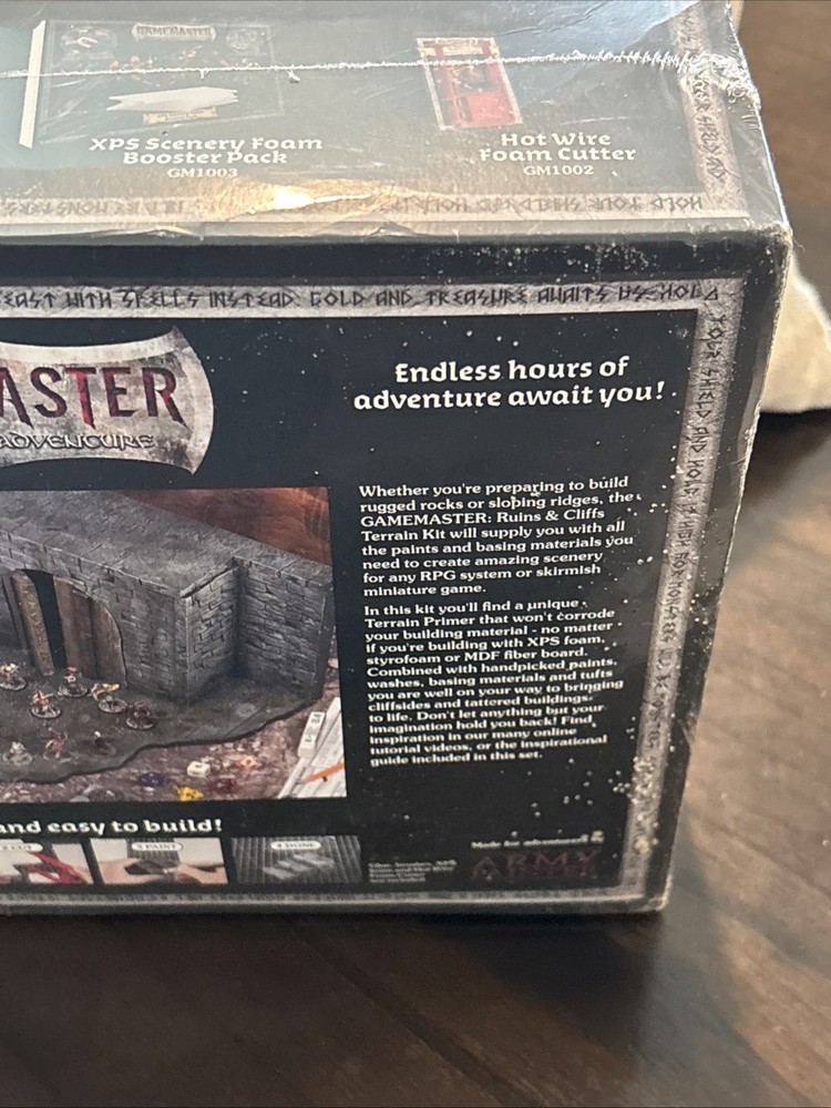 New Gamemaster Ruins & Cliffs Terrain Kit