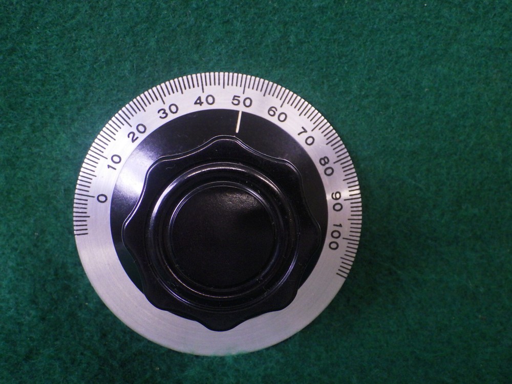 Vintage Variac/Autotransformer dial Black bakelite knob, with pointer, scale 3"