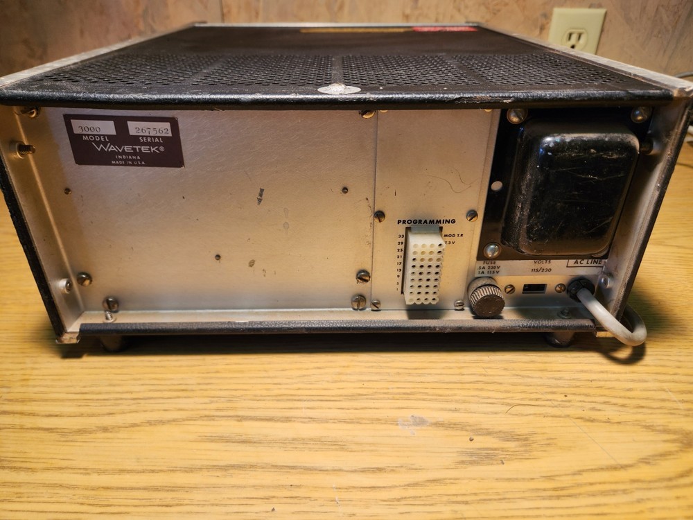 WAVETEK 3000 SIGNAL GENERATOR, Untested for repair
