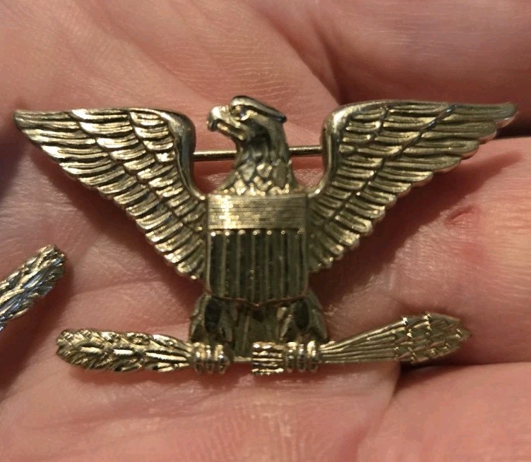 WWII era Colonels Rank Eagle Set - GEMSCO Pinbacks (2)