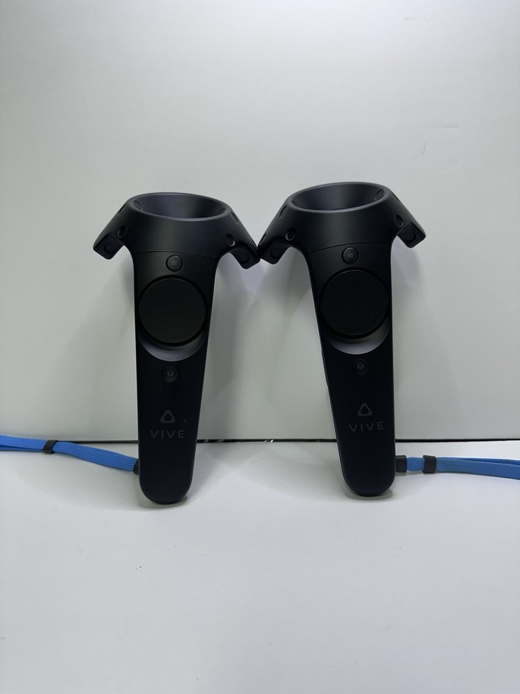 HTC Vive 2PR7100 Virtual Reality VR Wand Controllers Pair (Black) 1.0
