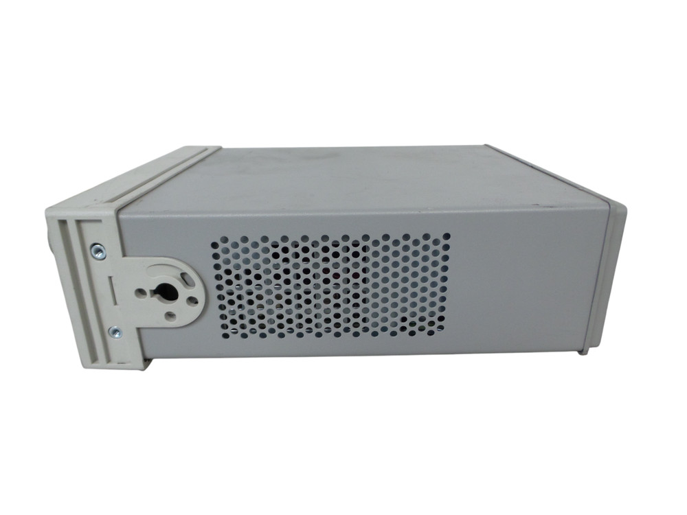 Agilent 33220A 20MHz Function / Arbitrary Waveform Generator - Free Shipping