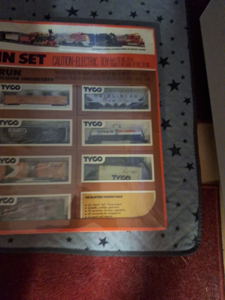 Tyco HO Train Set #7612 Sante Fe SEALED