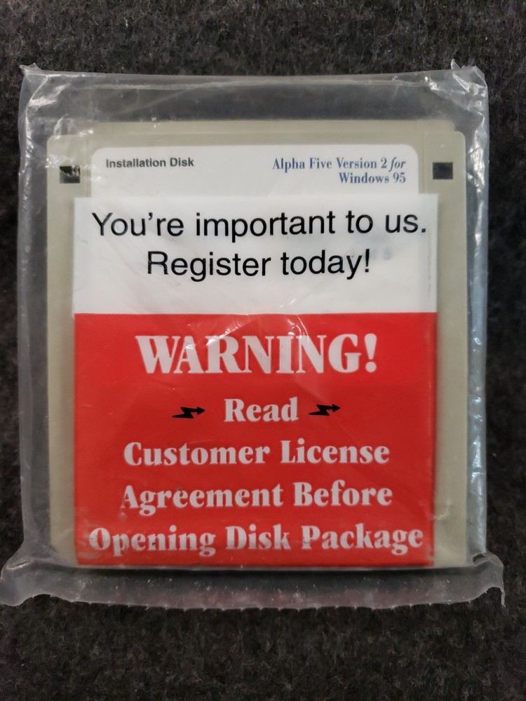 alpha five version 2 for windows 95 Sealed Floppy Disks Only ............(C19B2)