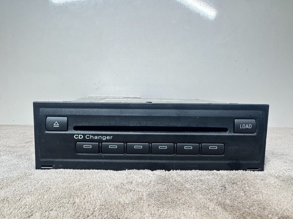 2005-2011 AUDI A8 D3 A6 C6 6-Disc CD Changer OEM 4E0035111A