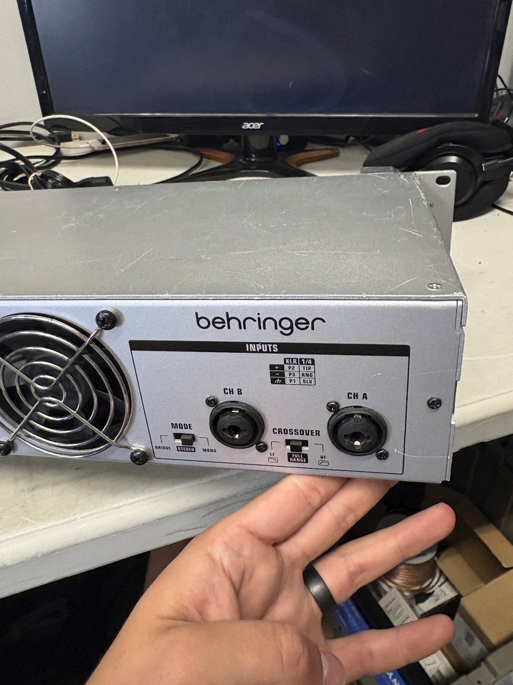 Behringer INUKE NU3000 High Density 3000 Watt Power Amplifier