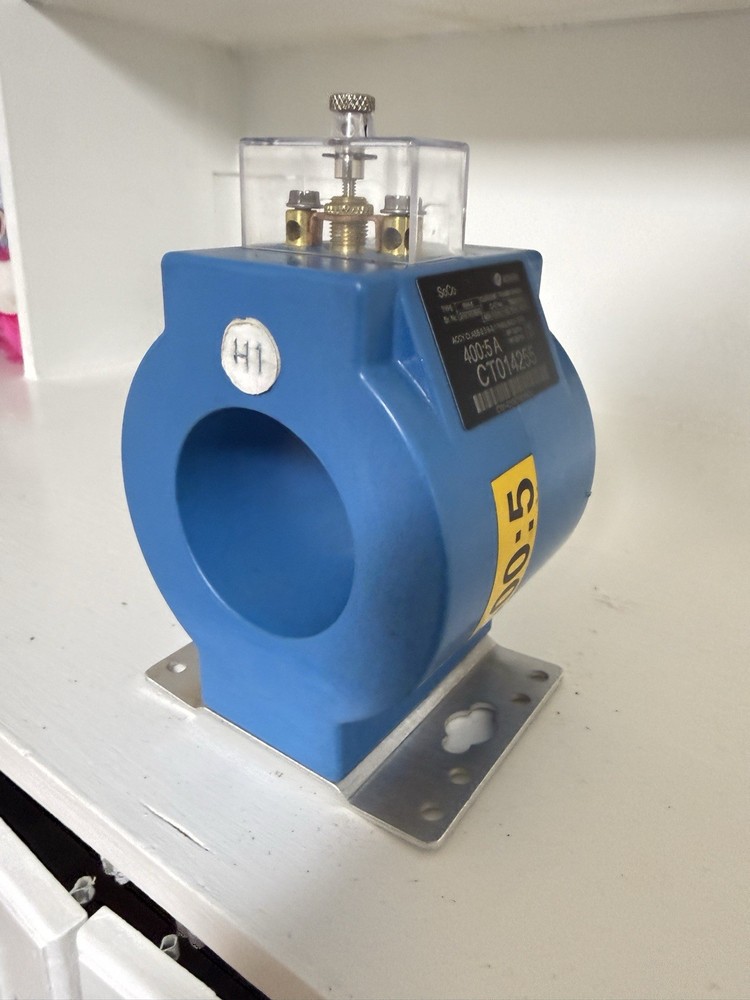 Arteche SoCo Bar-Type Current Transformer CT014255 400:5A Blue 6kV Panel Mount