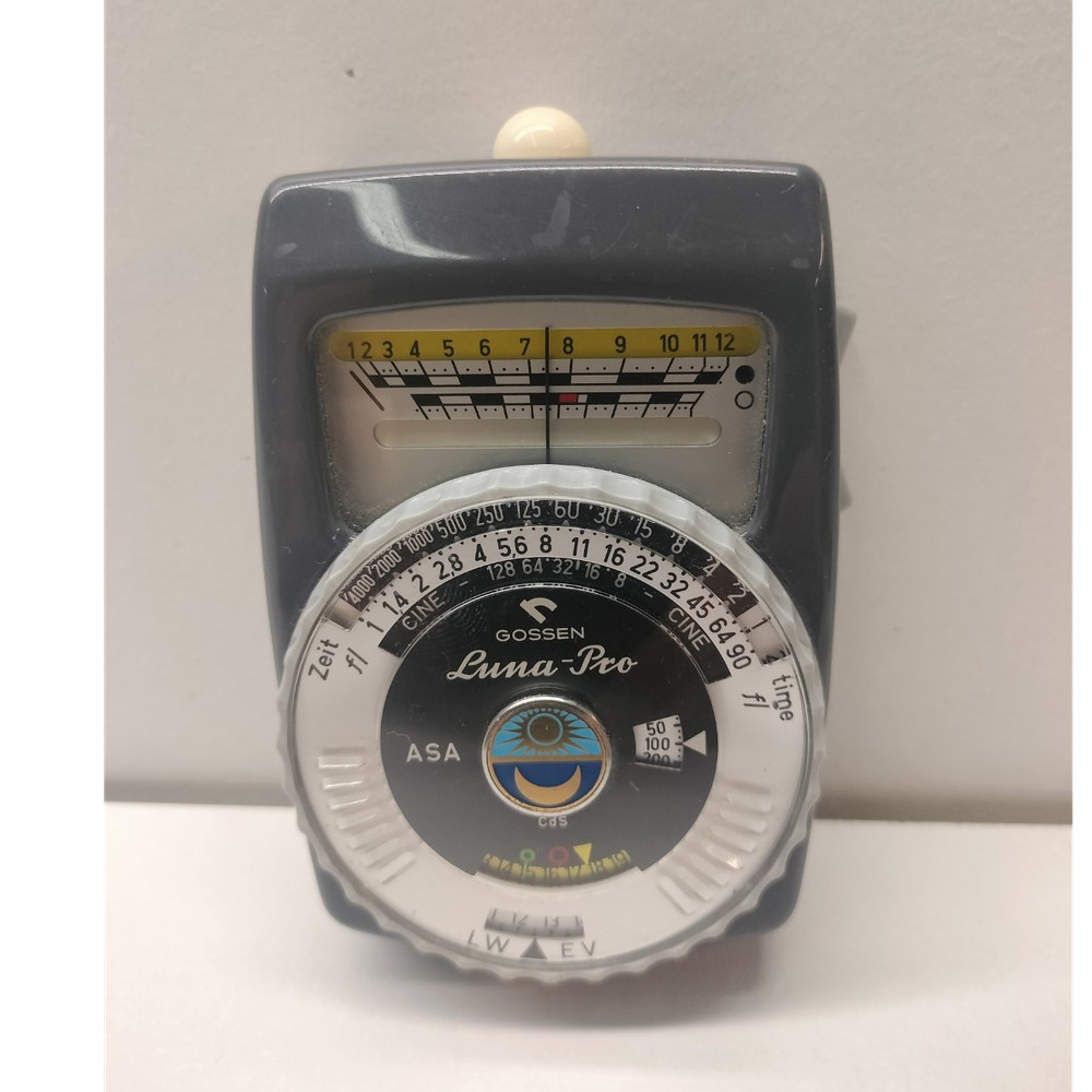 Gossen Luna-Pro Analog Light Meter ASA Selector CINE Scale cds Sensor