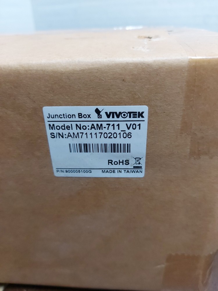NOS Vivotek AM-711 V01 Junction Mounting Box