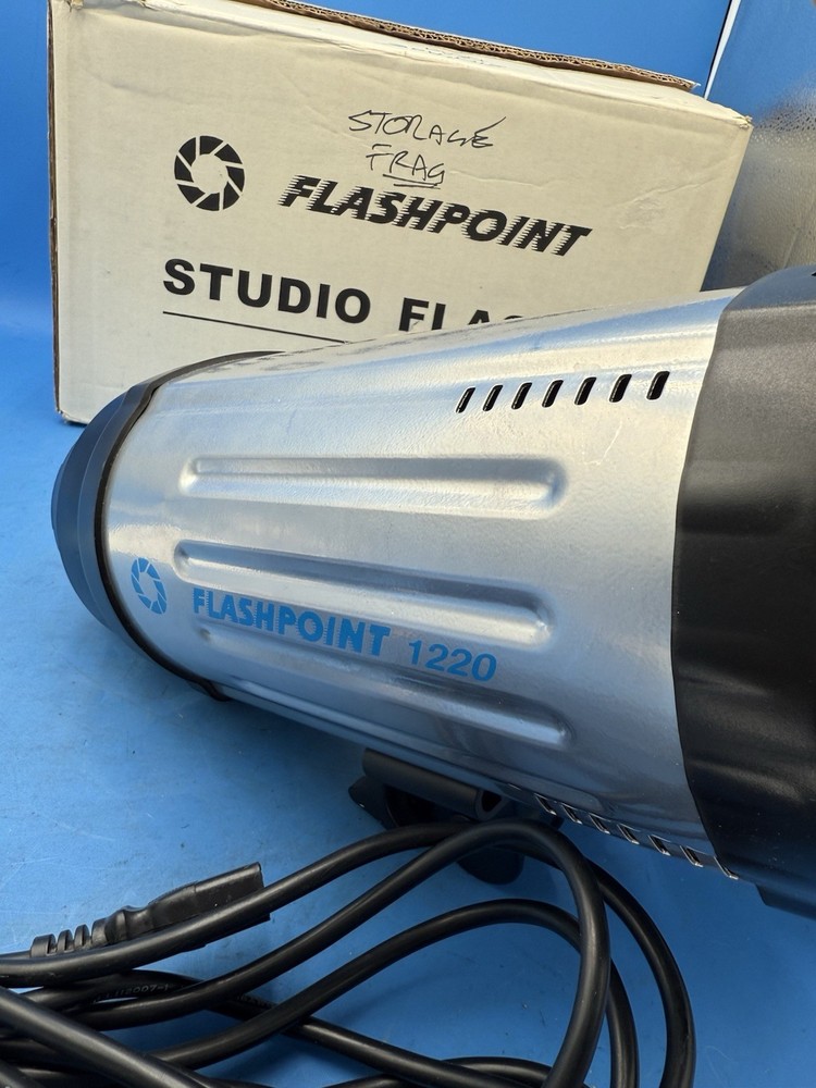 Flashpoint 1220 Studio Flash Tested Excellent Condition