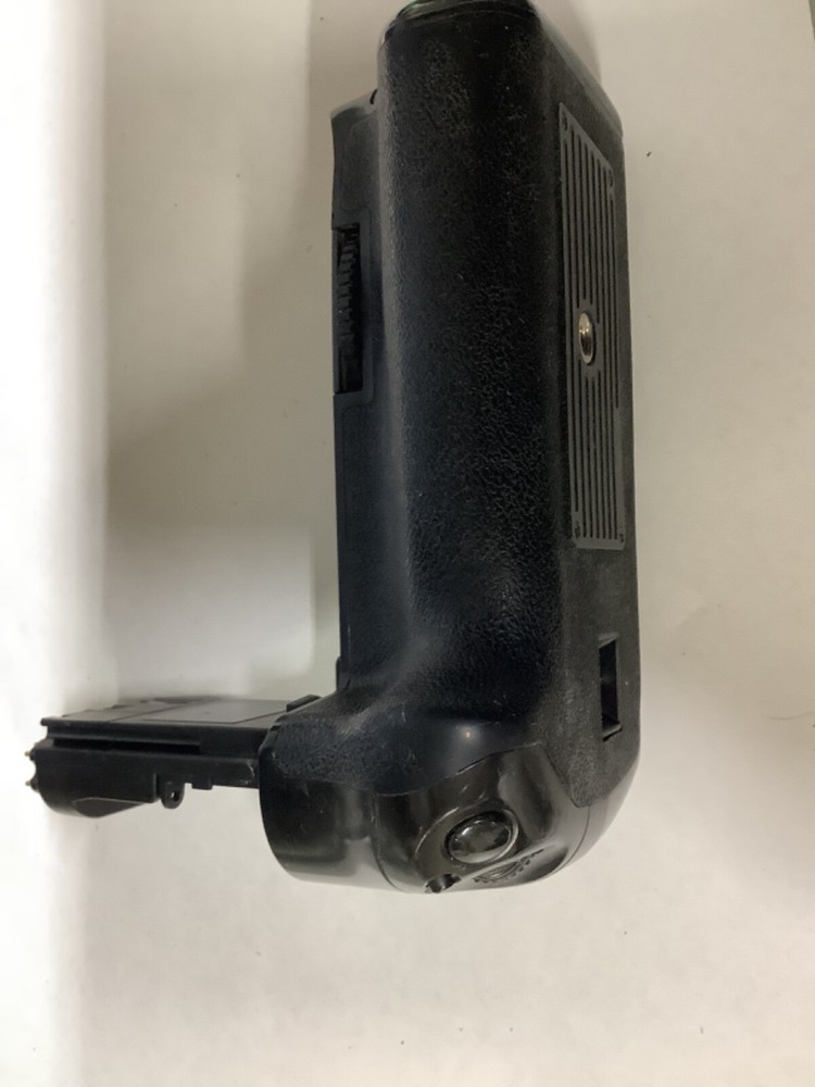 Promaster 3662 Power Grip - 5D Mark III