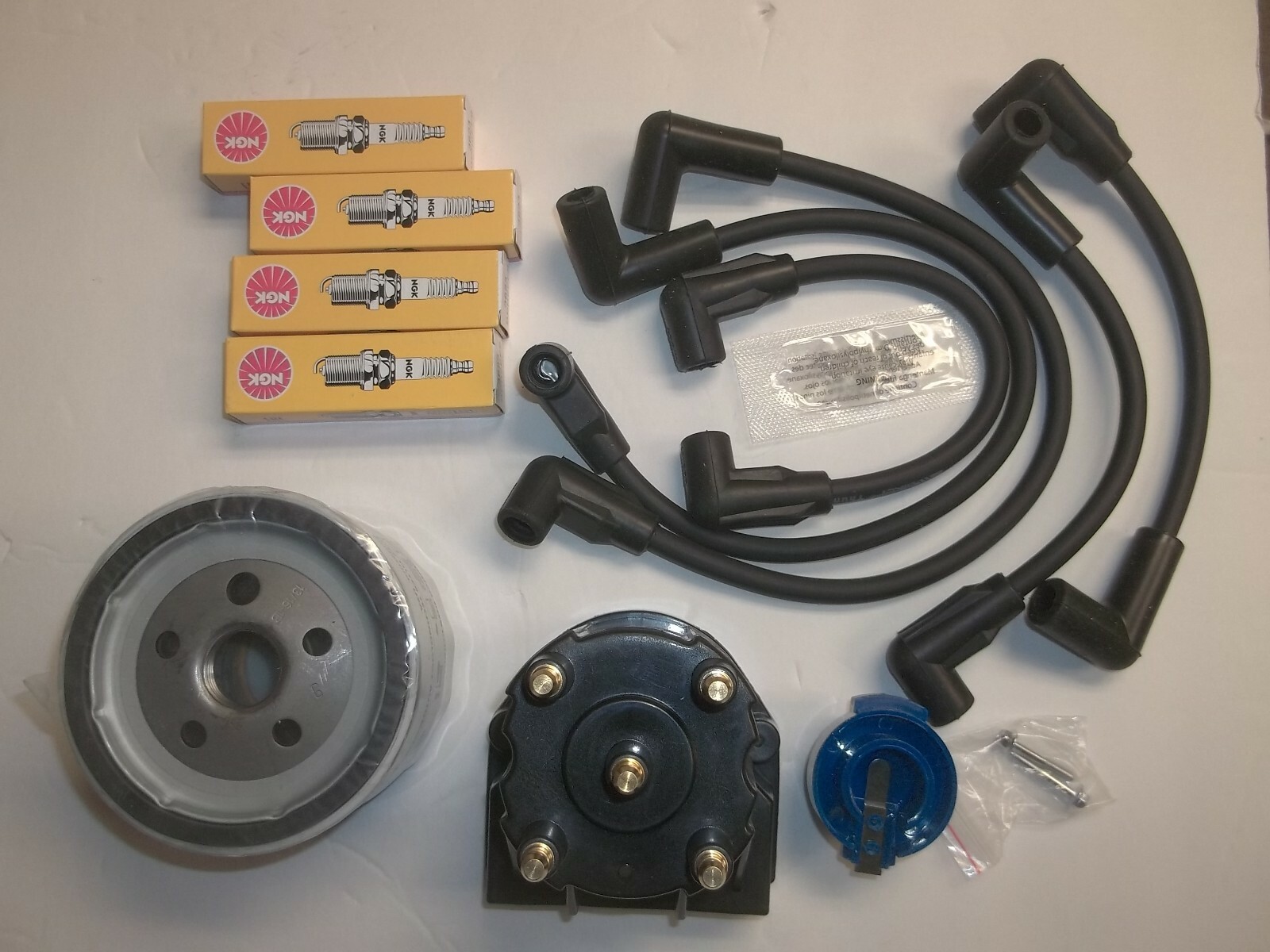 MERCRUISER 3.0 TUNE UP KIT OIL FILTER DELCO EST WIRES CAP ROTOR SPARK PLUGS 3.0L