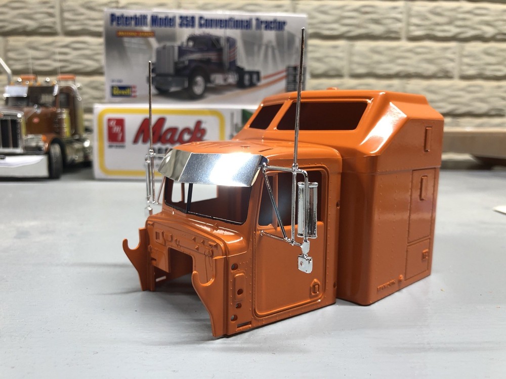 Kenworth Model Truck Visor 1/25 Scale