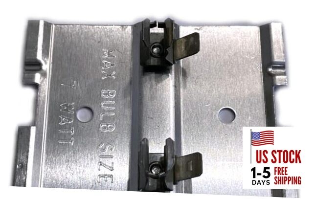 61629722 Lamp Bracket Assembly for RV