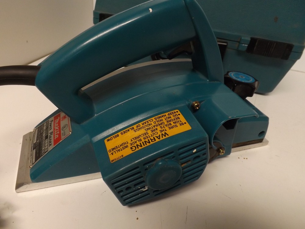 Makita model 19008 Power Planer