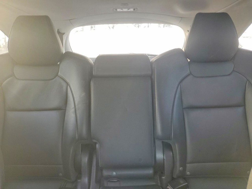 MDX 2018 Glove Box 4974762
