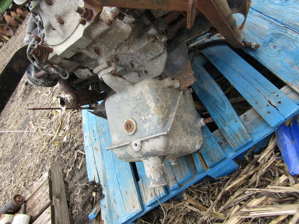 CONTINENTAL AIRPLANE ENGINE FOR PARTS