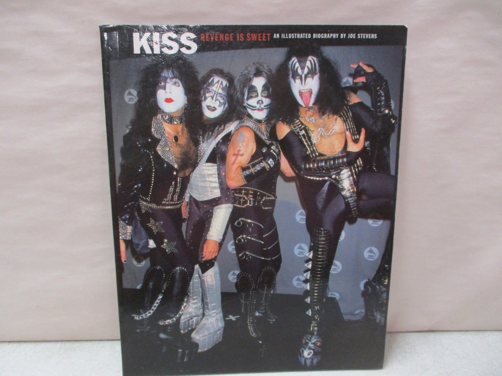 1997 Omnibus KISS Revenge is Sweet Illustrated Biography