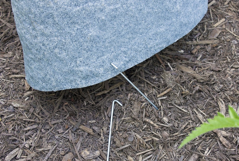 2186 Landscape Rock Resin, Medium, Granite