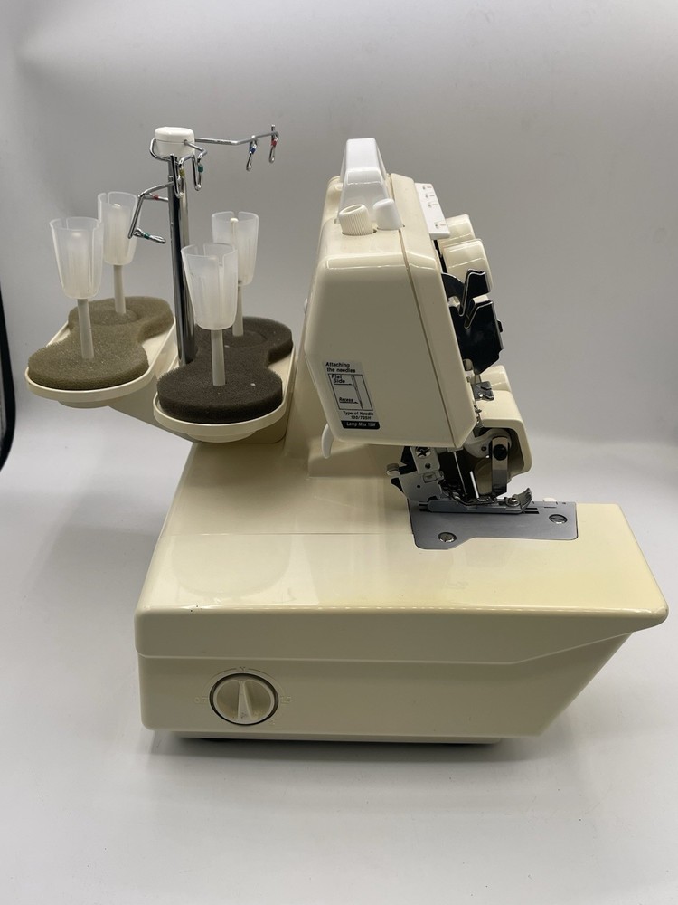 Bernette by Berninia Funlock 006D Sewing Machine, Accessories /Tested & Working