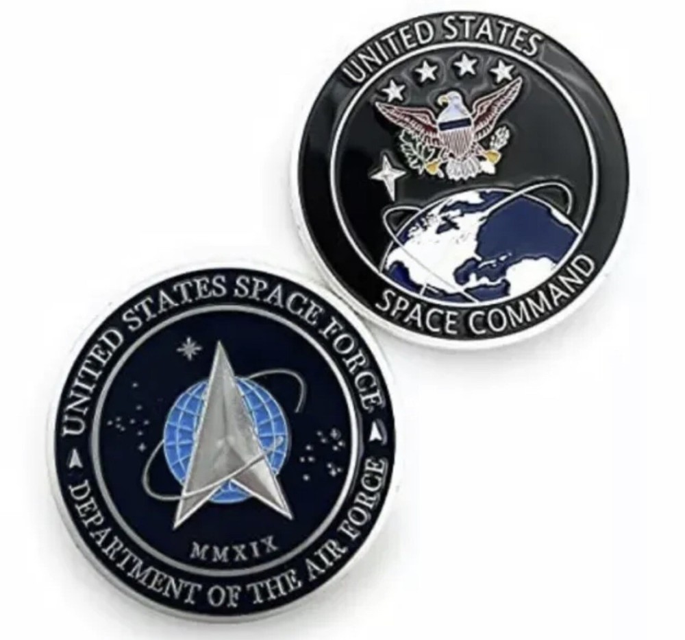 United State AIR FORCE SPACE COMMAND Challenge Coin With Special Velvet Case