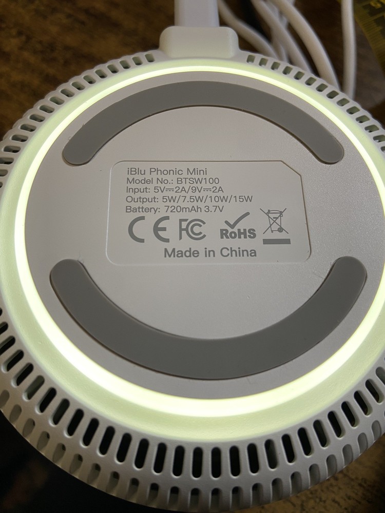 iBlu Phonic 15W Mini Wireless Charger Bluetooth Speaker *Working*