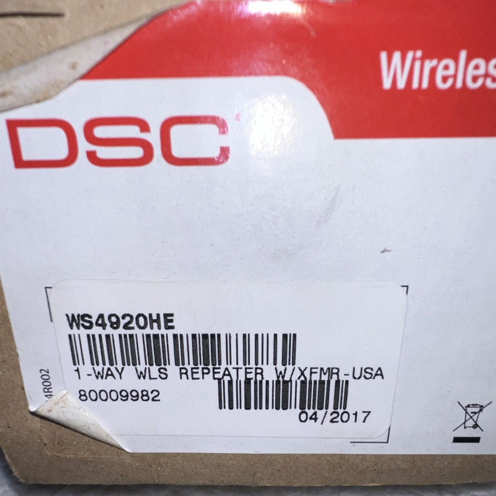 DSC WS4920 Wireless Repeater with Transformer