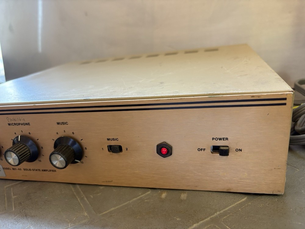 Vtg Raymer Model 801-40 Solid State Amplifier Amp Powers On As Is