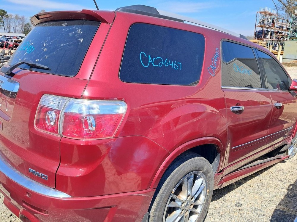 ACADIA 2011 Glove Box 5006832