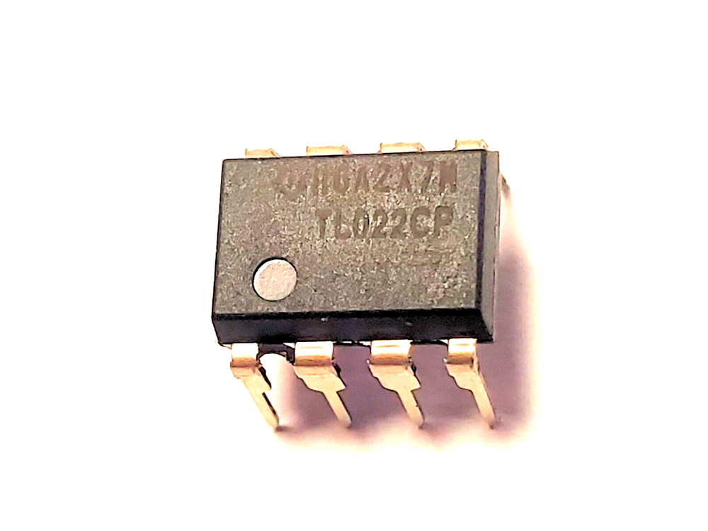 TL022CP  "Original" TI  8P DIP IC  1 pc