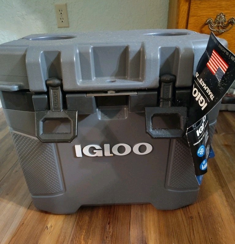 Igloo Trailmate 25 Quart Cooler