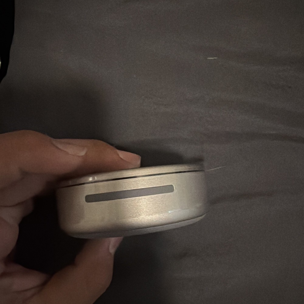 Ozlo Sleepbuds Comfortable Side Sleeper Headphones
