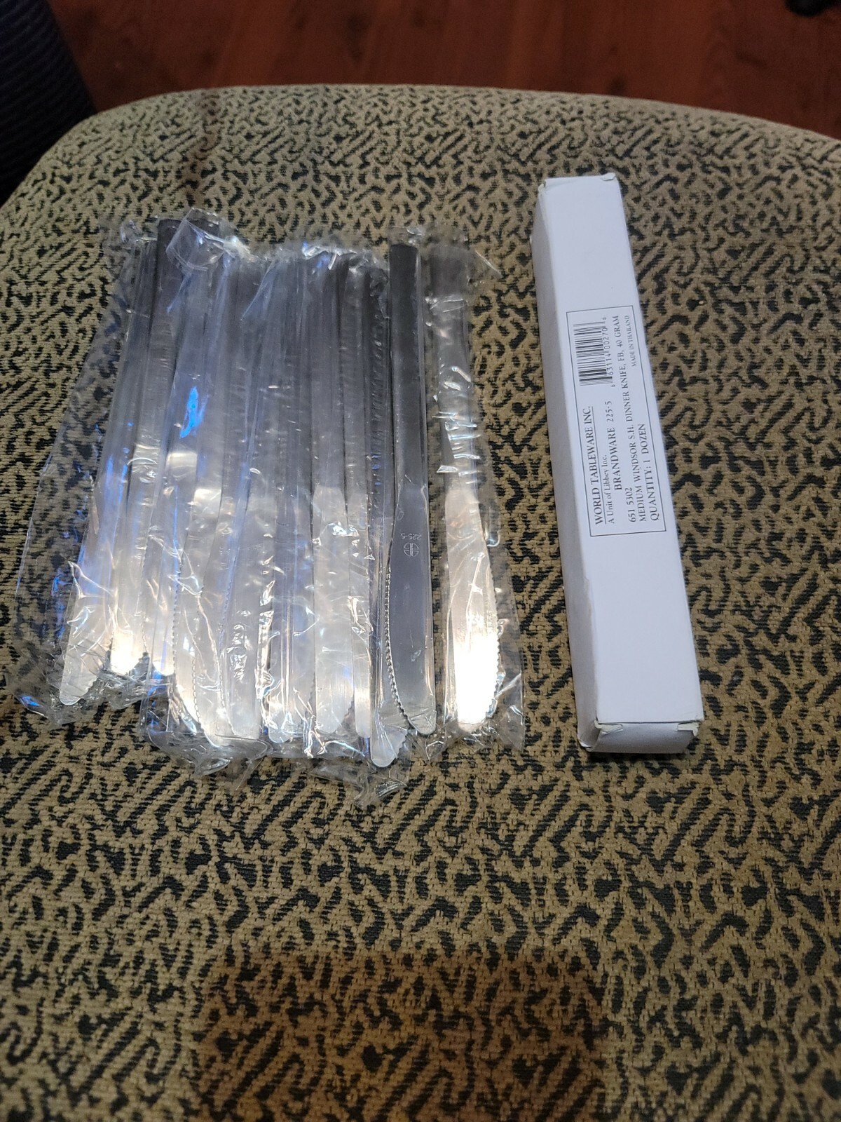 Lot of 12 World Tableware Brandware Stainless Steel Butter Knives.