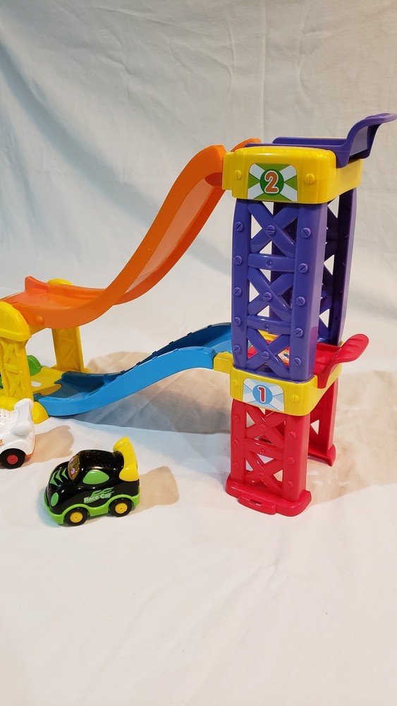 VTech Go! Go! Smart Wheels 3-in-1 Launch & Go Raceway, EUC, Complete