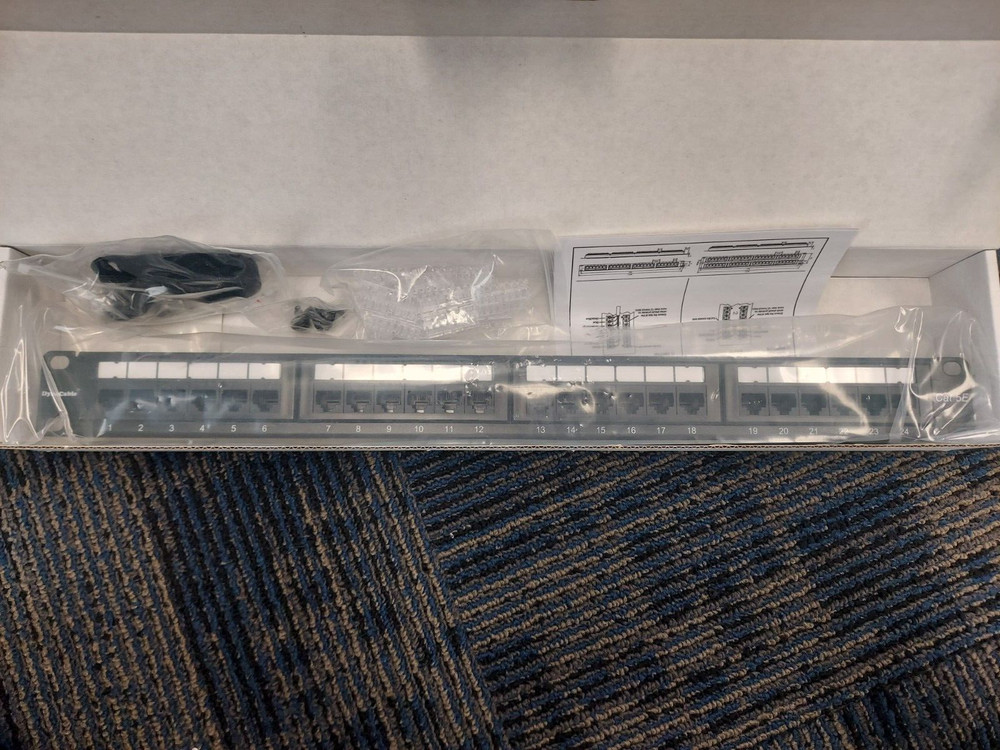 DynaCable NWPP24E 24-Port Cat5e Patch Panel, Black