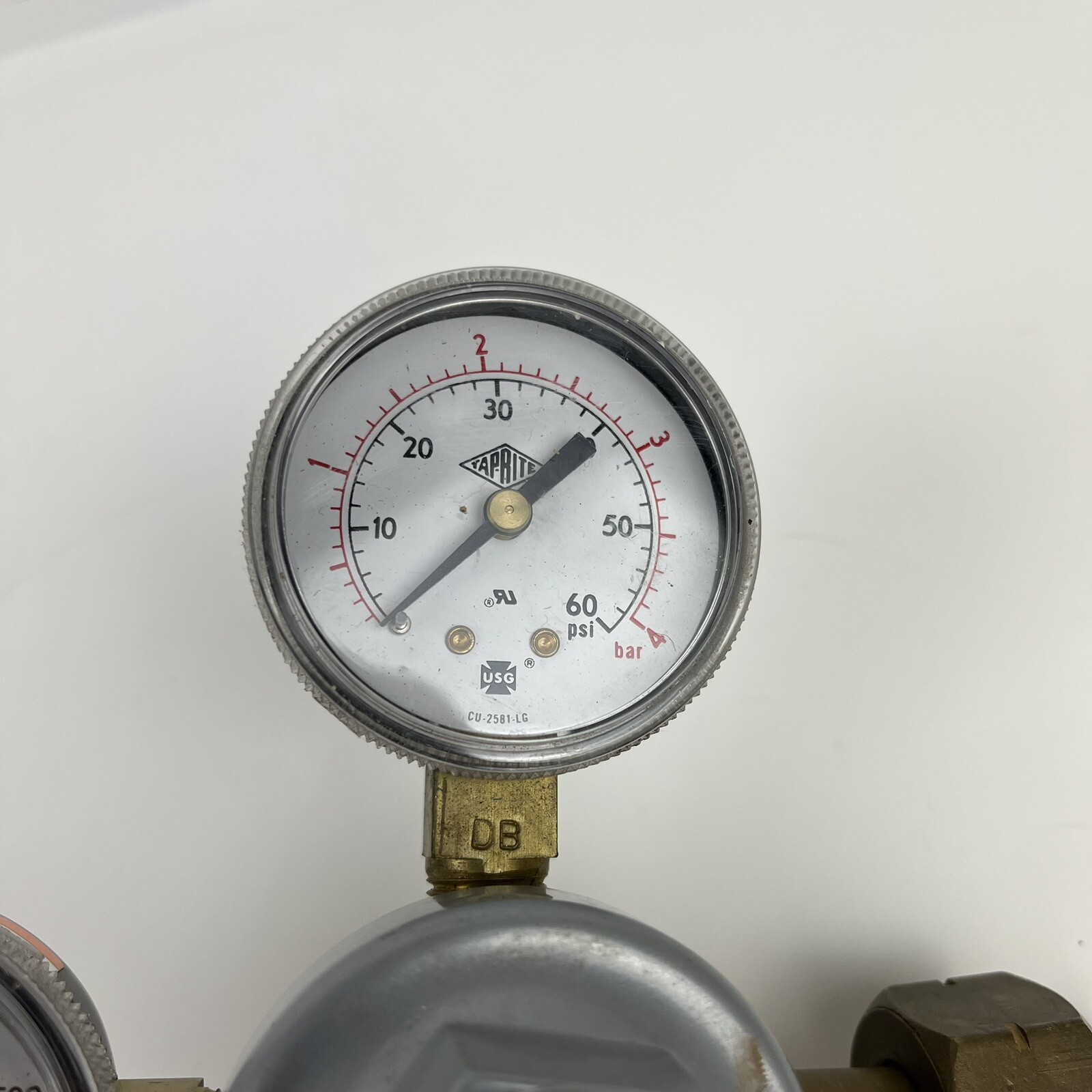 Taprite CO2 Carbon Dioxide Dual Gauge Primary Soft Drink Regulator, 2000 PSI