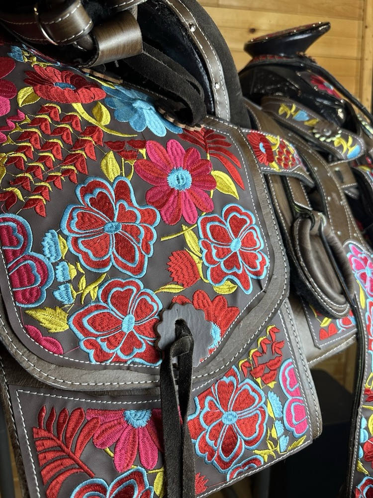 Saddle Montura Charra