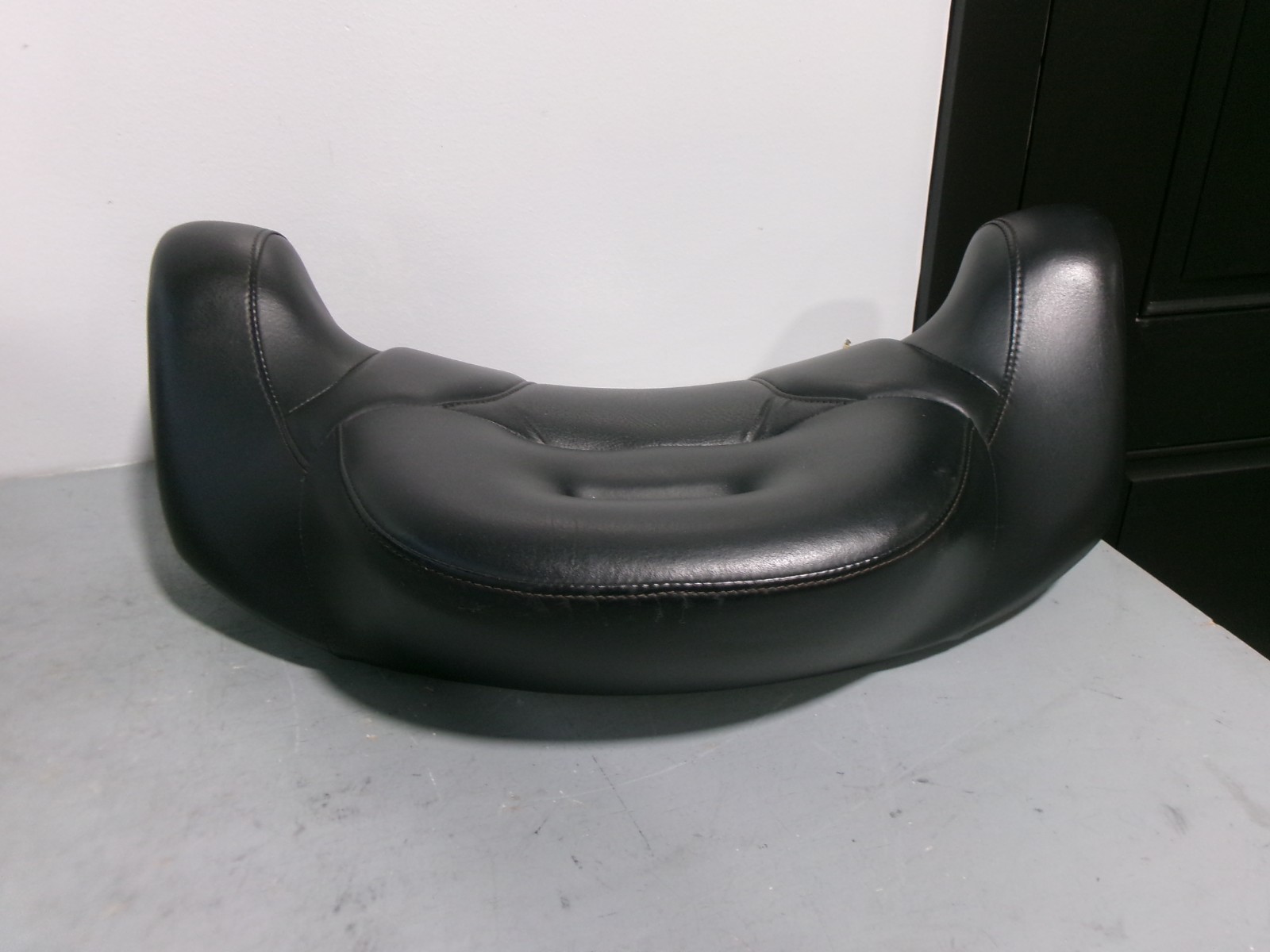 2015 Harley Davidson CVO Electra Glide King Tour Pak Pad, Used, PN-52300225