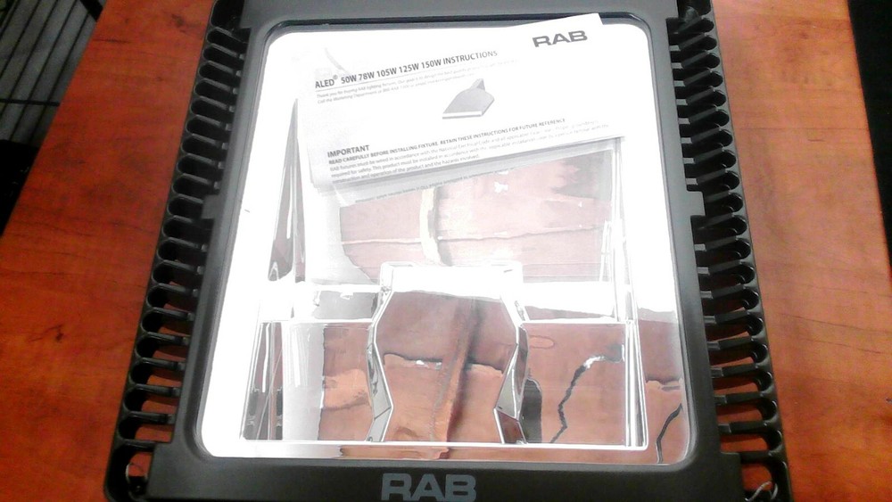RAB ALED ALED3T78 Area Light ***
