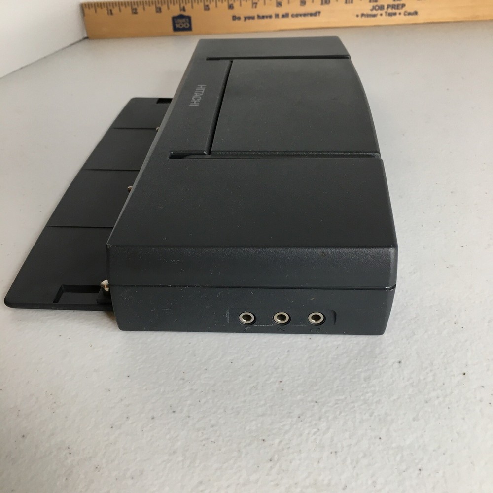 Hitachi HIPCMD5 Laptop Docking Station Untested 301-50001-01