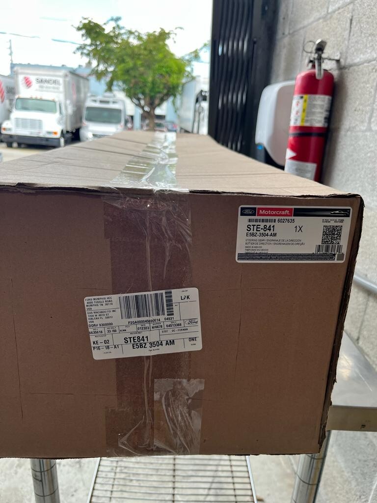 New Genuine Ford Steering Gear part#E5BZ-3504-AM